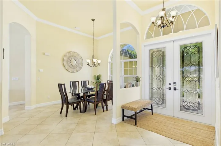 1440 Vendome Ct, Cape Coral, Florida 33904