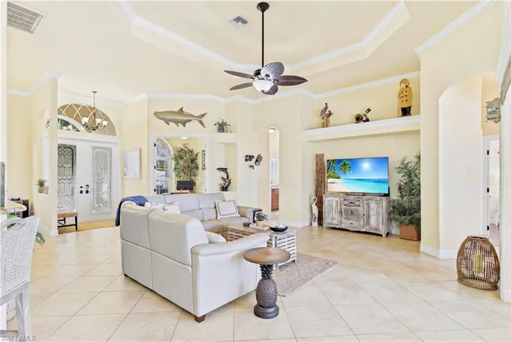 1440 Vendome Ct, Cape Coral, Florida 33904