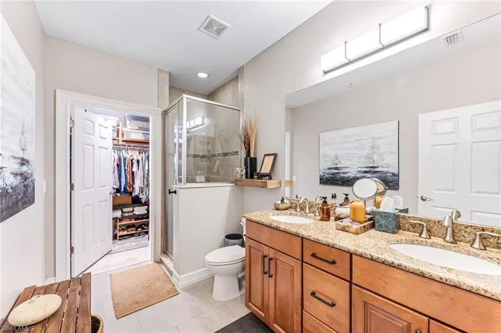 28082 Sosta Ln 2, Bonita Springs, Florida 34135