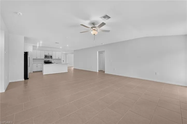 17101 Pompeii Way, North Fort Myers, Florida 33917