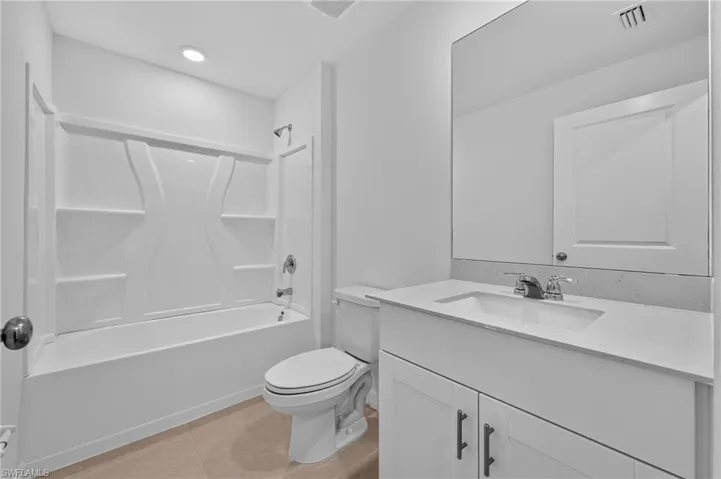 17101 Pompeii Way, North Fort Myers, Florida 33917