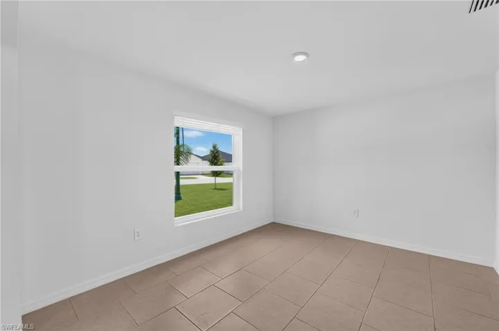 17101 Pompeii Way, North Fort Myers, Florida 33917