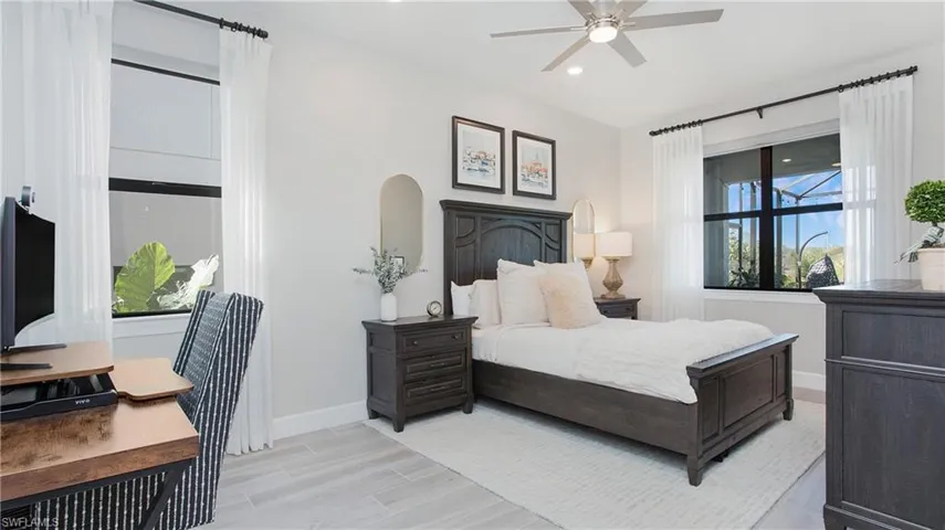 Bedroom with ceiling fan