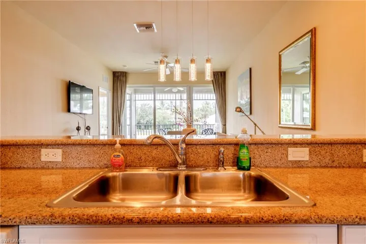 7930 Mahogany Run Ln # 824, Naples, Florida 34113