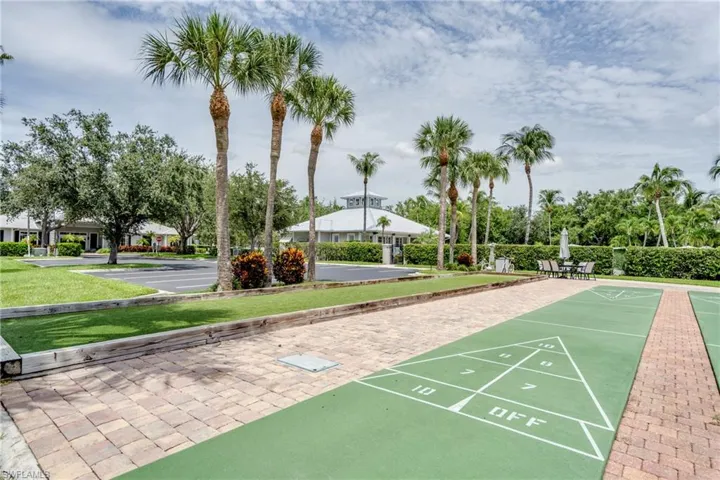 7930 Mahogany Run Ln # 824, Naples, Florida 34113