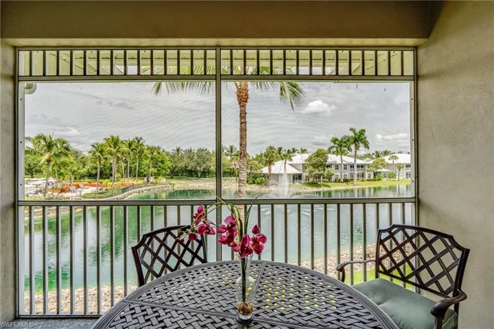 7930 Mahogany Run Ln # 824, Naples, Florida 34113