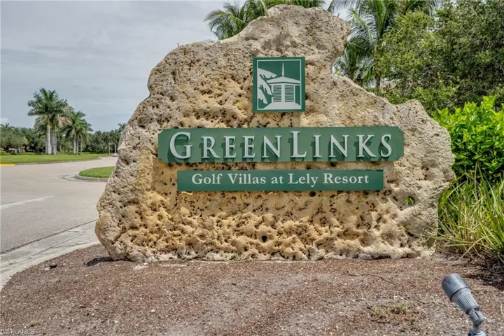 7930 Mahogany Run Ln # 824, Naples, Florida 34113