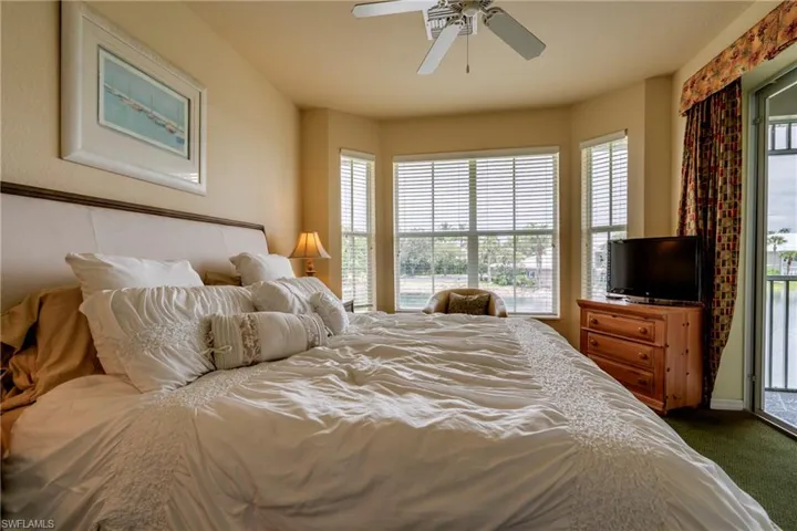 7930 Mahogany Run Ln # 824, Naples, Florida 34113