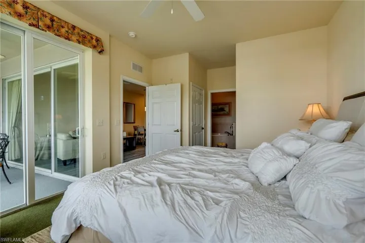 7930 Mahogany Run Ln # 824, Naples, Florida 34113