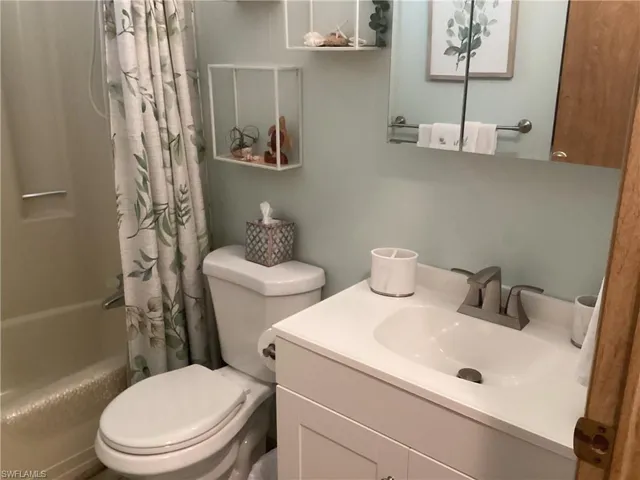 Bathroom #2