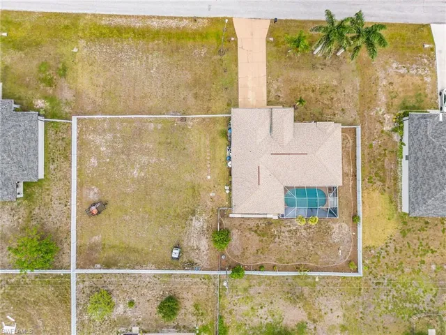 2216 NE 7th  PL, Cape Coral, FL 33909