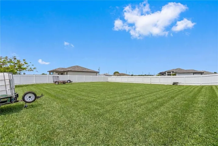 2216 NE 7th  PL, Cape Coral, FL 33909