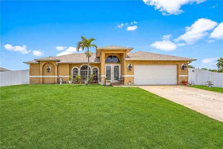 2216 NE 7th  PL, Cape Coral, FL 33909