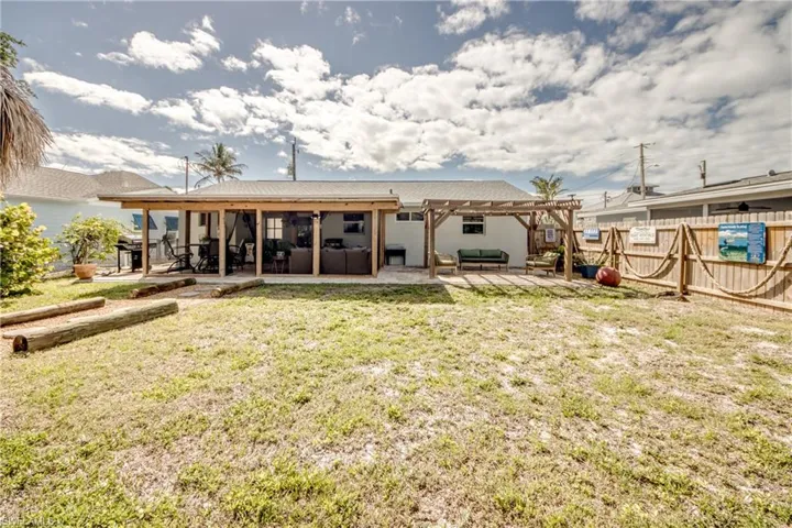 355  Donora  BLVD, Fort Myers Beach, FL 33931