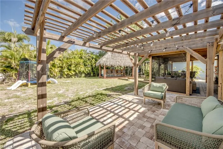 355  Donora  BLVD, Fort Myers Beach, FL 33931