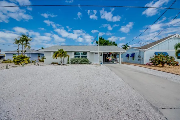 355  Donora  BLVD, Fort Myers Beach, FL 33931