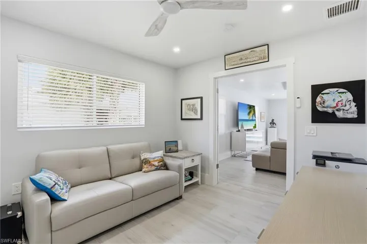 guestroom/office