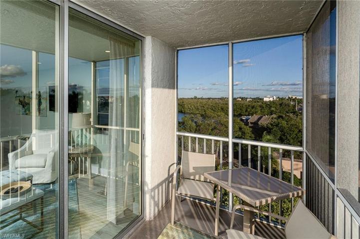 Sitting area on the balcony, and the other angle overlooking the backbay.