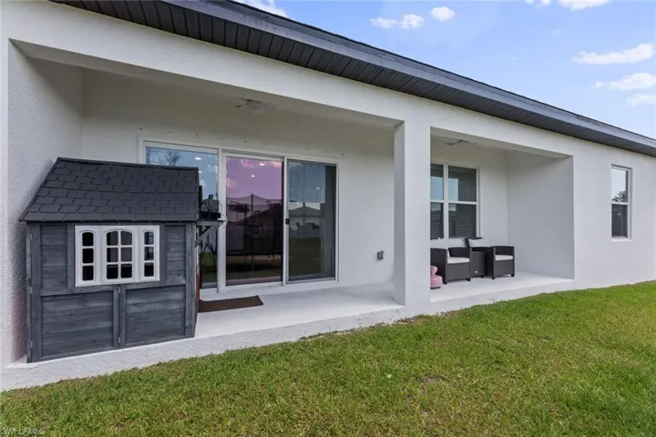 2436 Nw 4th St, Cape Coral Fl 33993