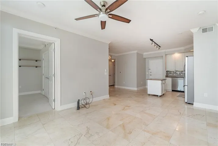 2825 Palm Beach Blvd 614, Fort Myers, Florida 33916
