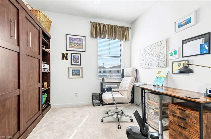 13045  Pembroke  DR, Naples, FL 34105