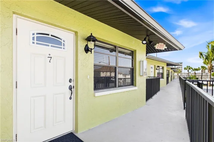 4711 Se 5th Ave 7, Cape Coral, Florida 33904