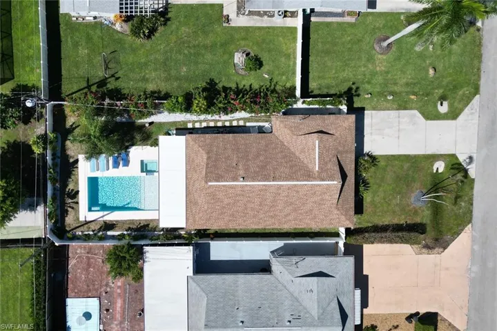 724 100th Ave N, Naples, Florida 34108