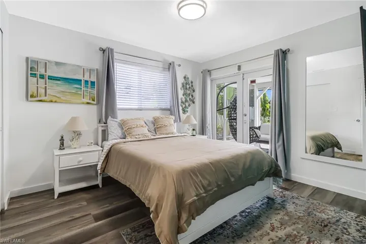 724 100th Ave N, Naples, Florida 34108