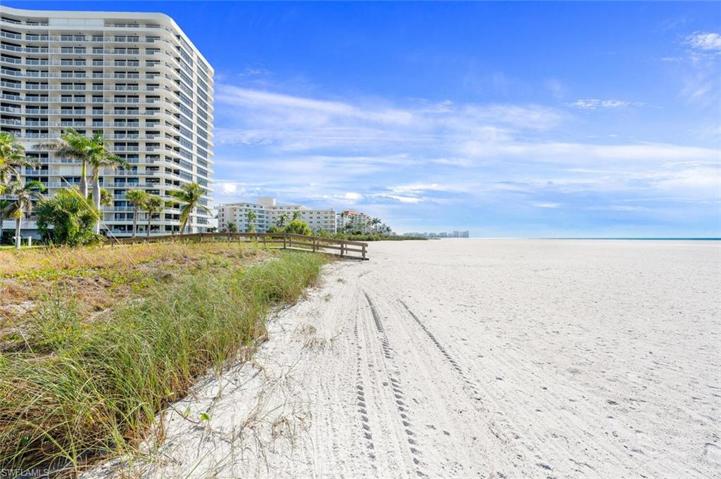 320  Seaview  CT, MARCO ISLAND, FL 34145