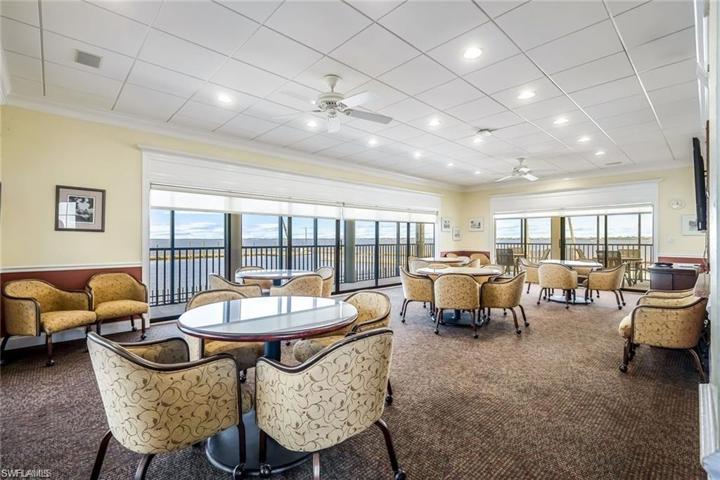 COMMUNITY ROOM