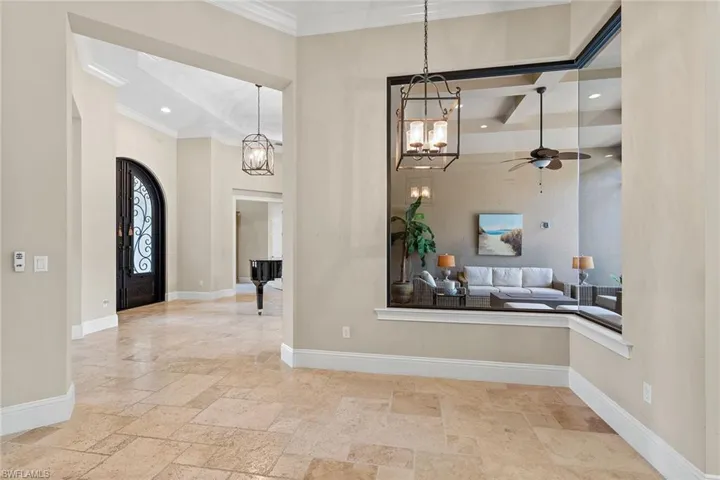 6081 Tamworth Ct, Naples, Florida 34119