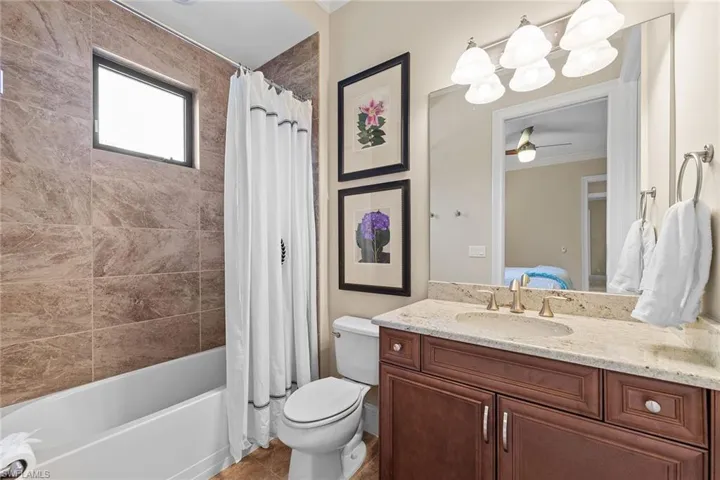 6081 Tamworth Ct, Naples, Florida 34119