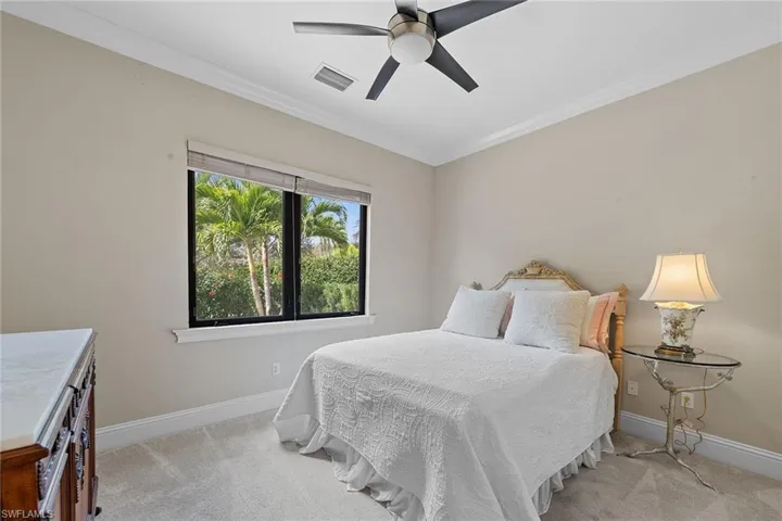 6081 Tamworth Ct, Naples, Florida 34119