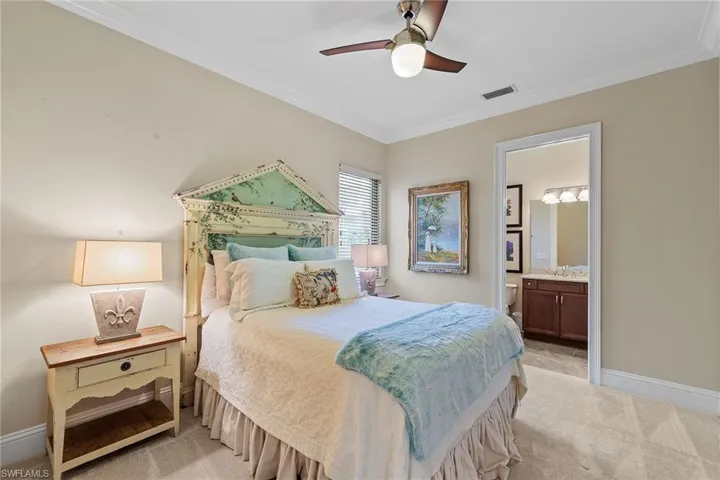 6081 Tamworth Ct, Naples, Florida 34119