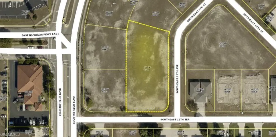 1204 Se 9th Ct, Cape Coral, Florida 33990