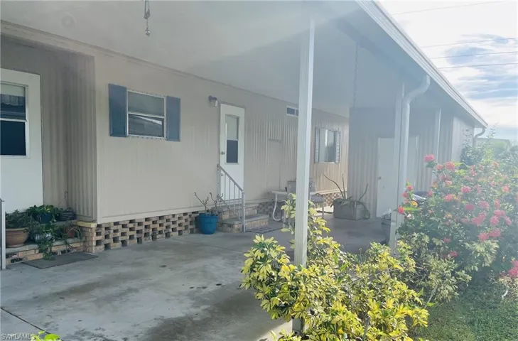 View of side of property
