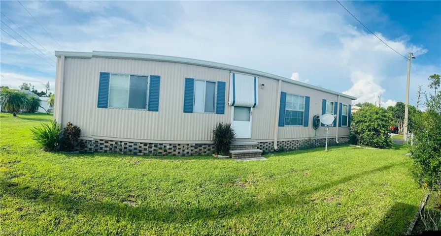 View of property exterior