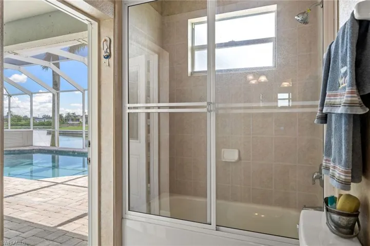 Pool Bath with Tub/Shower