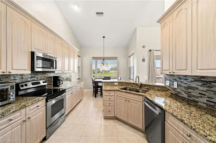 Granite Counters and Stainless Appliances