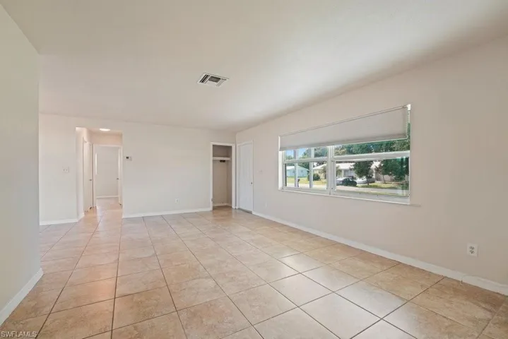 208 Norwich Ave, Lehigh Acres, Florida 33936