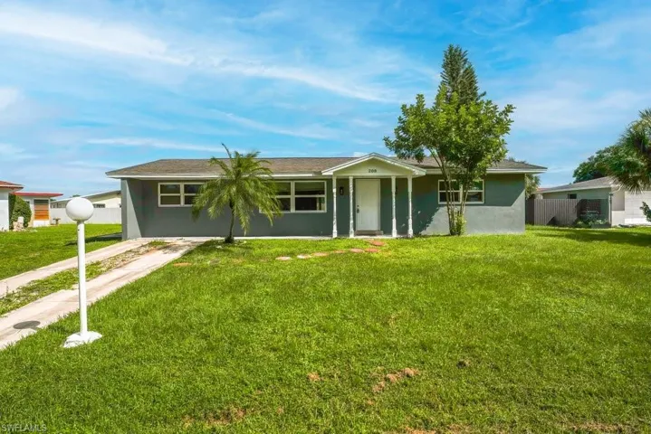208 Norwich Ave, Lehigh Acres, Florida 33936