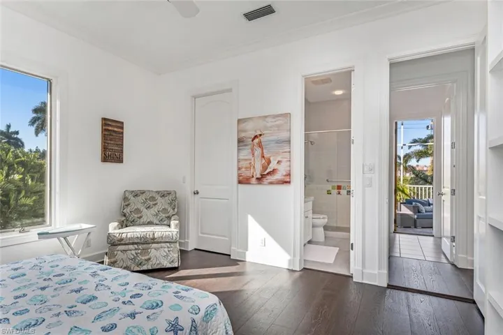 Full Murphy Bed