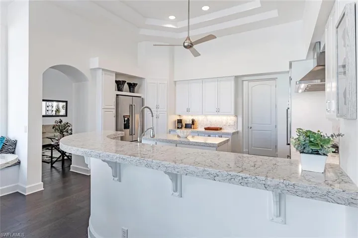 2540 Half Moon Walk, Naples, Florida 34102