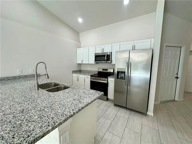 3310 Sw 17th Pl, Cape Coral, Florida 33914