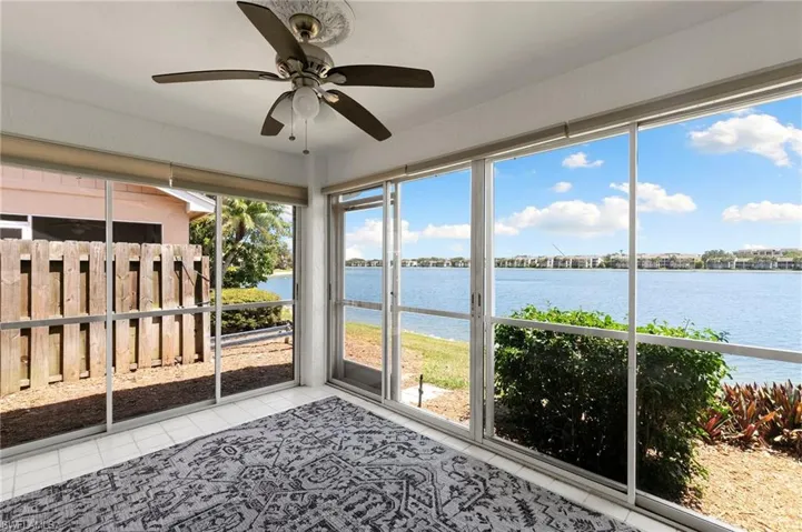 2524  Sailors  WAY, Naples, FL 34109