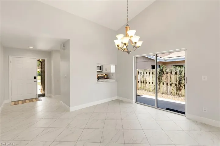 2524  Sailors  WAY, Naples, FL 34109