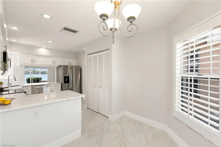 2524  Sailors  WAY, Naples, FL 34109