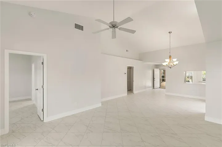 2524  Sailors  WAY, Naples, FL 34109