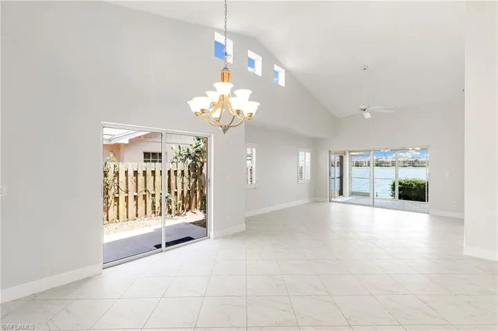 2524  Sailors  WAY, Naples, FL 34109