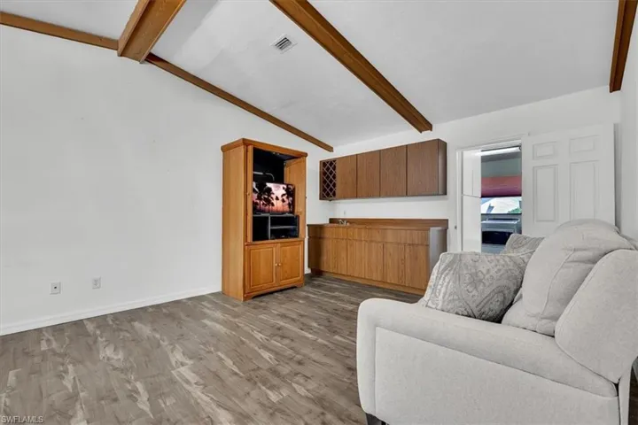 6070 Anchorline Ct, North Fort Myers, Florida 33917